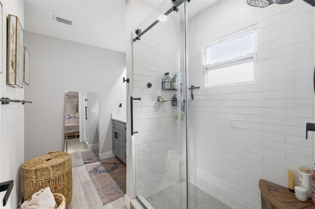 2739 16TH AVENUE N, St Petersburg, FL 33713