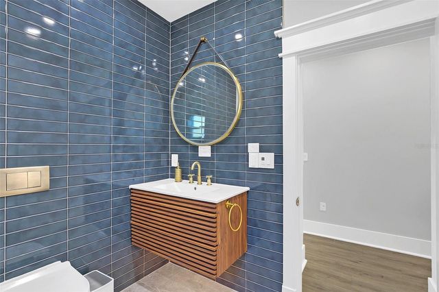 413 W PRINCETON STREET, Orlando, FL 32804