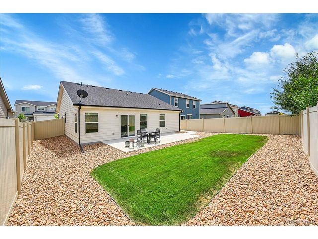 607 Apex Trl, Ault, CO 80610
