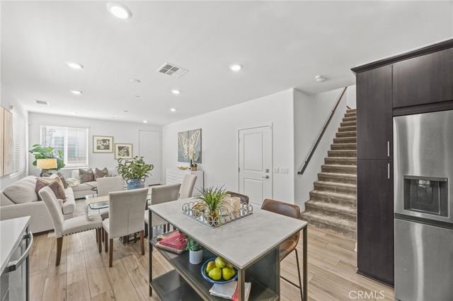2109 Crescent Moon, Upland, CA 91786