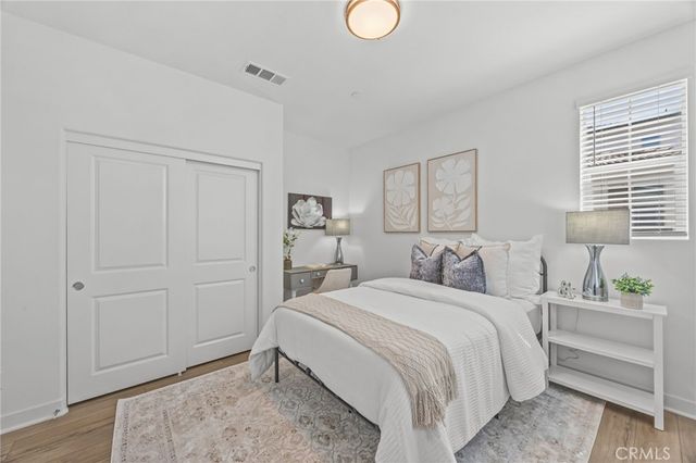 2109 Crescent Moon, Upland, CA 91786