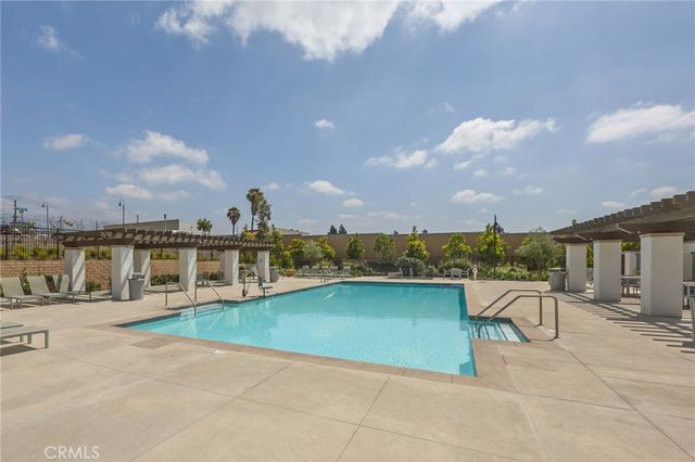2109 Crescent Moon, Upland, CA 91786