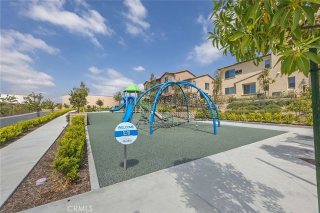 2109 Crescent Moon, Upland, CA 91786
