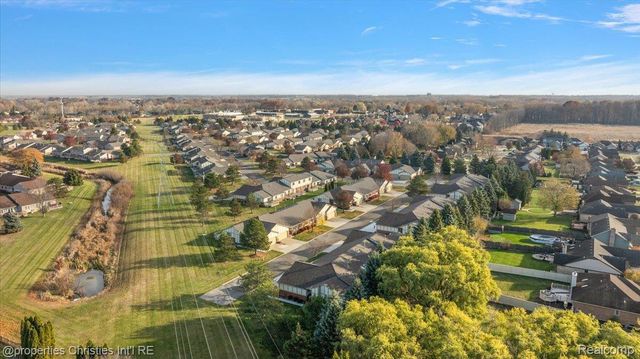 18312 Greenmeadow Drive, Clinton Charter Township, MI 48038