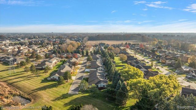 18312 Greenmeadow Drive, Clinton Charter Township, MI 48038