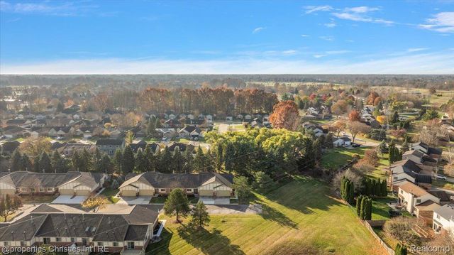 18312 Greenmeadow Drive, Clinton Charter Township, MI 48038