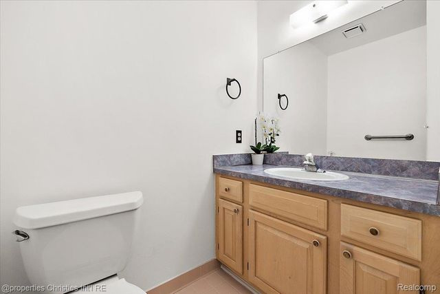 18312 Greenmeadow Drive, Clinton Charter Township, MI 48038