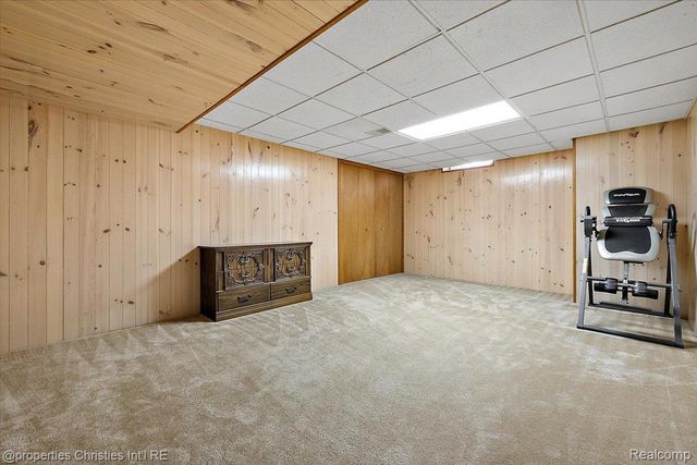 18312 Greenmeadow Drive, Clinton Charter Township, MI 48038