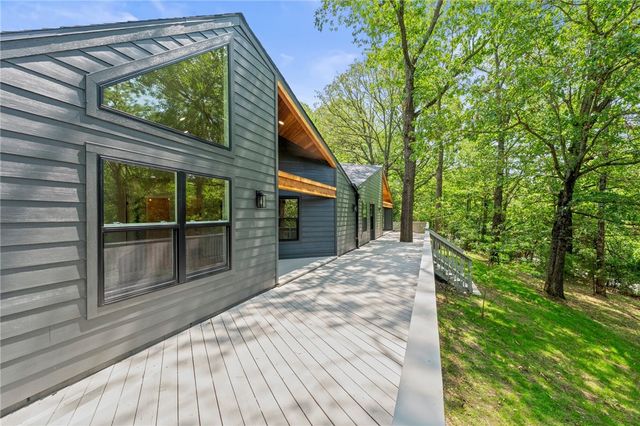 19284 Neills Bluff Road, Springdale, AR 72764