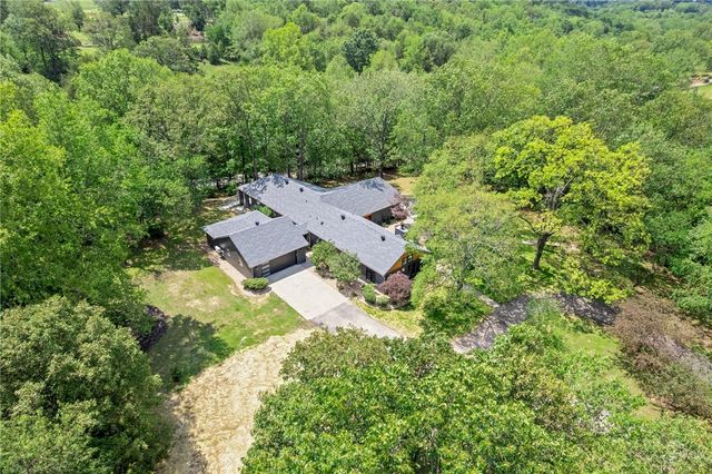 19284 Neills Bluff Road, Springdale, AR 72764