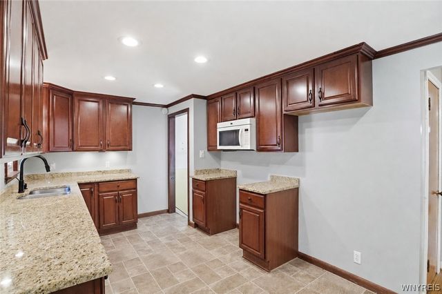 316 Mcconkey Drive, Tonawanda, NY 14223