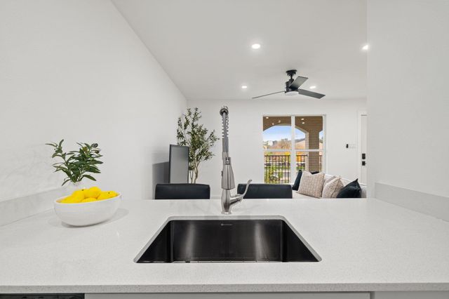 5911 Sheridan Ave Ln B107, Austin, TX 78723