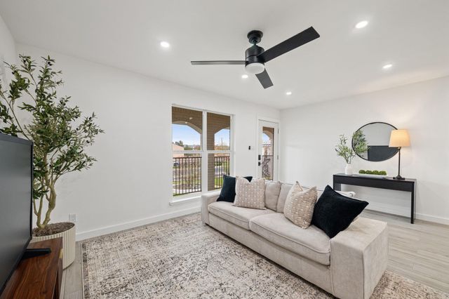 5911 Sheridan Ave Ln B107, Austin, TX 78723