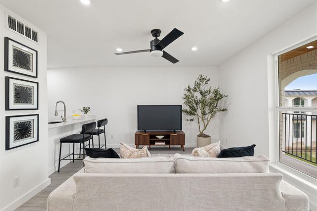 5911 Sheridan Ave Ln B107, Austin, TX 78723