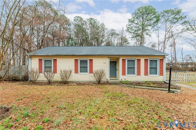 5724 Linda Rd, Sandston, VA 23150