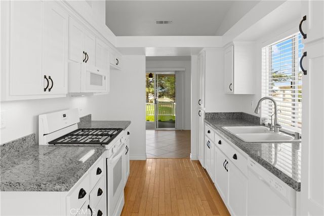 10601 Bel Air Drive, Cherry Valley, CA 92223