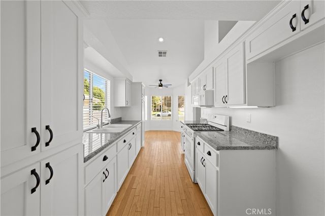 10601 Bel Air Drive, Cherry Valley, CA 92223
