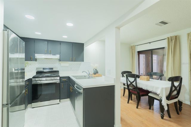 302 LA SERENA, Winter Haven, FL 33884