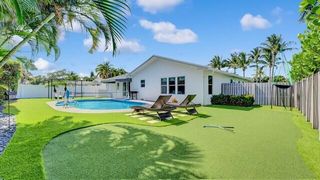 722 SW 28th Avenue, Boynton Beach, FL 33435