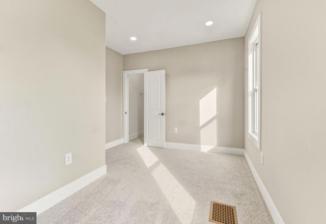 109 FRAZER AVE, Collingswood, NJ 08108