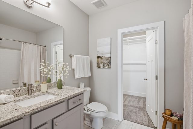 934 Governors Ct Apt 202, Antioch, TN 37013