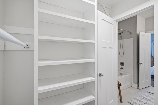 934 Governors Ct Apt 202, Antioch, TN 37013