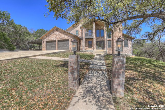 7 Moss Rock, New Braunfels, TX 78130