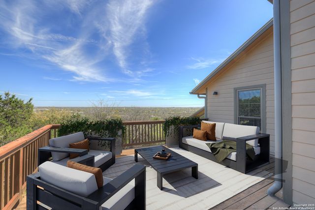 7 Moss Rock, New Braunfels, TX 78130