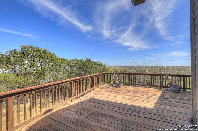 7 Moss Rock, New Braunfels, TX 78130