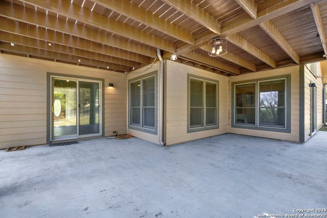 7 Moss Rock, New Braunfels, TX 78130