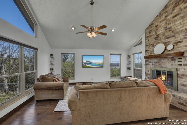 7 Moss Rock, New Braunfels, TX 78130