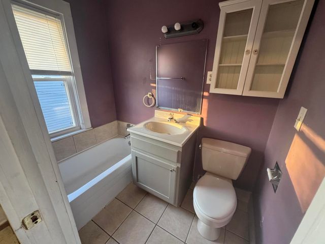 2154 E Cairo Street, Springfield, MO 65802