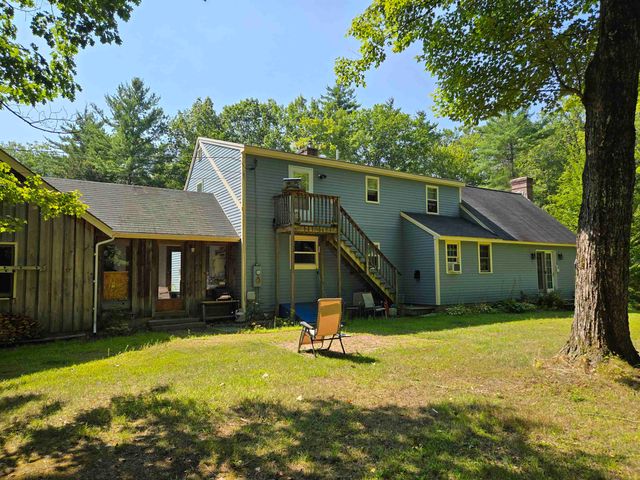 342 Weare Road, New Boston, NH 03070