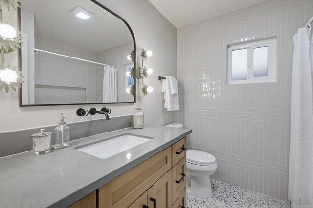 4969 Southcrest Ave, San Diego, CA 92110