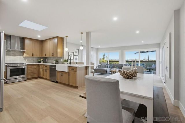 4969 Southcrest Ave, San Diego, CA 92110