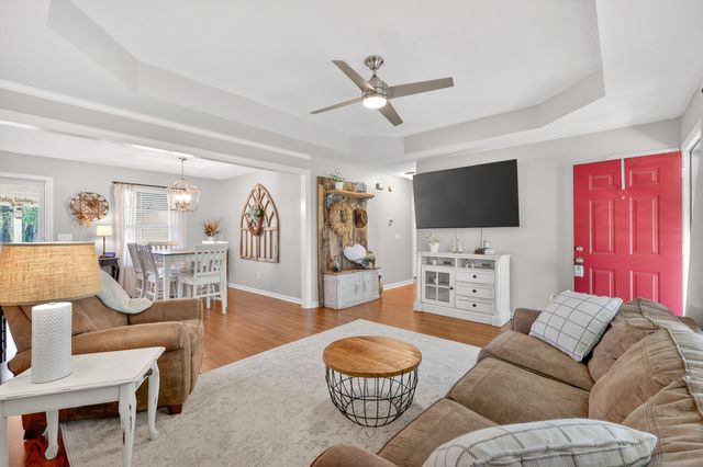 117 Pebble Brook Dr, Murfreesboro, TN 37127