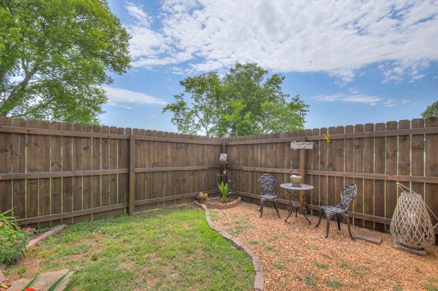 117 Pebble Brook Dr, Murfreesboro, TN 37127