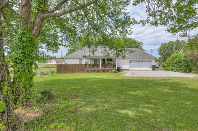 117 Pebble Brook Dr, Murfreesboro, TN 37127
