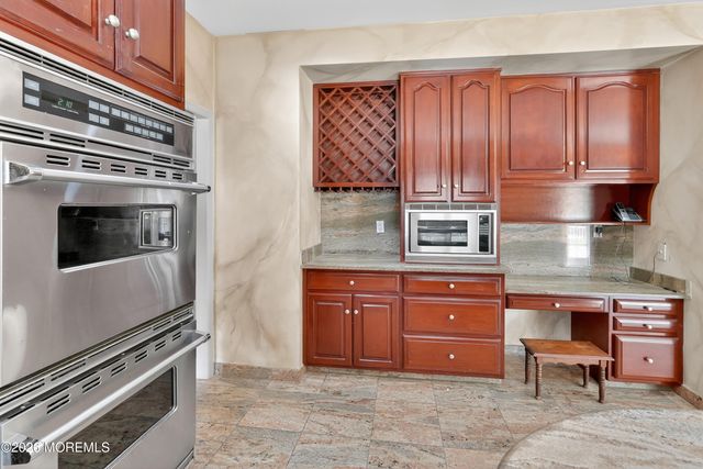 9 Colony Drive, Marlboro, NJ 07746