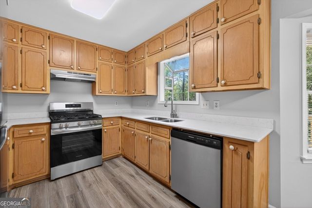 5917 S Deshon Court, Lithonia, GA 30058