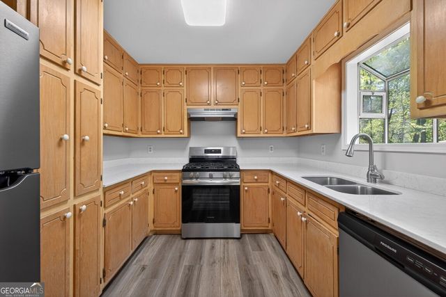 5917 S Deshon Court, Lithonia, GA 30058