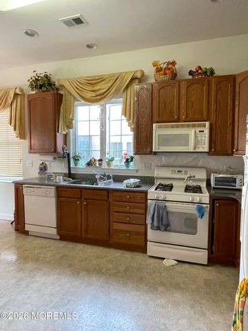 204 Brigantine Boulevard, Waretown, NJ 08758