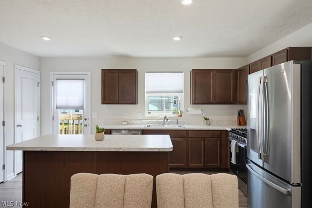 232 Cumberland Trail, Seville, OH 44273