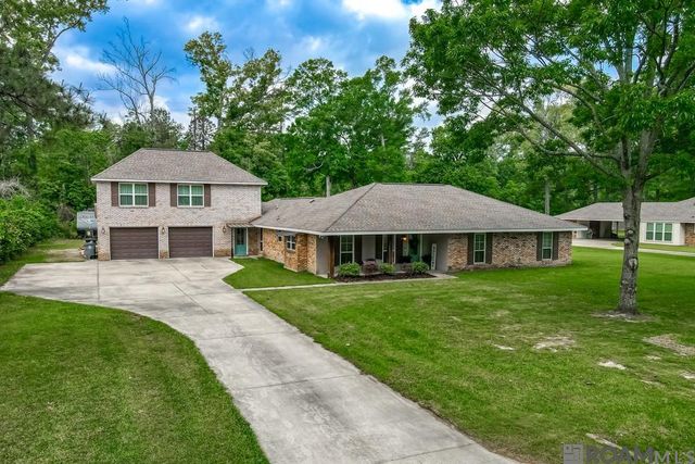 6213 Donnybrook Ave, Greenwell Springs, LA 70739