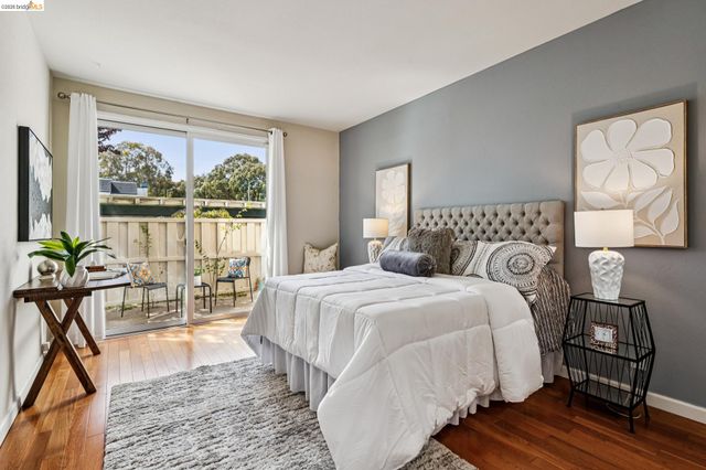 3769 Stoneglen North, Richmond, CA 94806