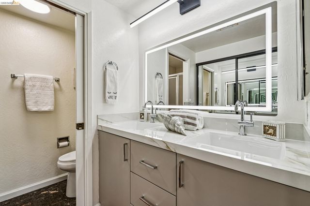 3769 Stoneglen North, Richmond, CA 94806