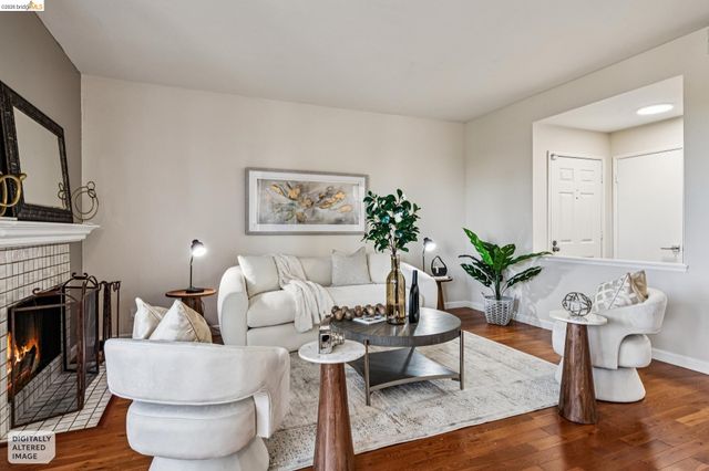3769 Stoneglen North, Richmond, CA 94806