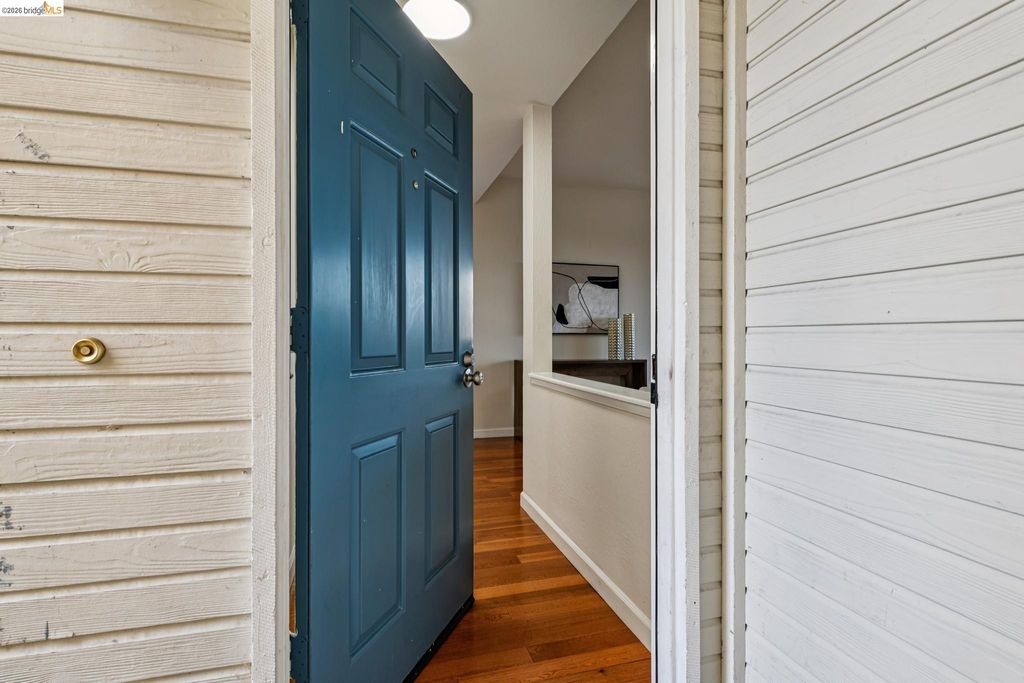 3769 Stoneglen North, Richmond, CA 94806