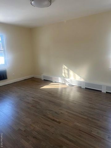 14618 23rd Avenue, Whitestone, NY 11357