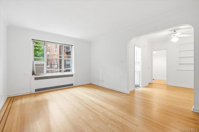 113-14 72nd Road 2J, Forest Hills, NY 11375
